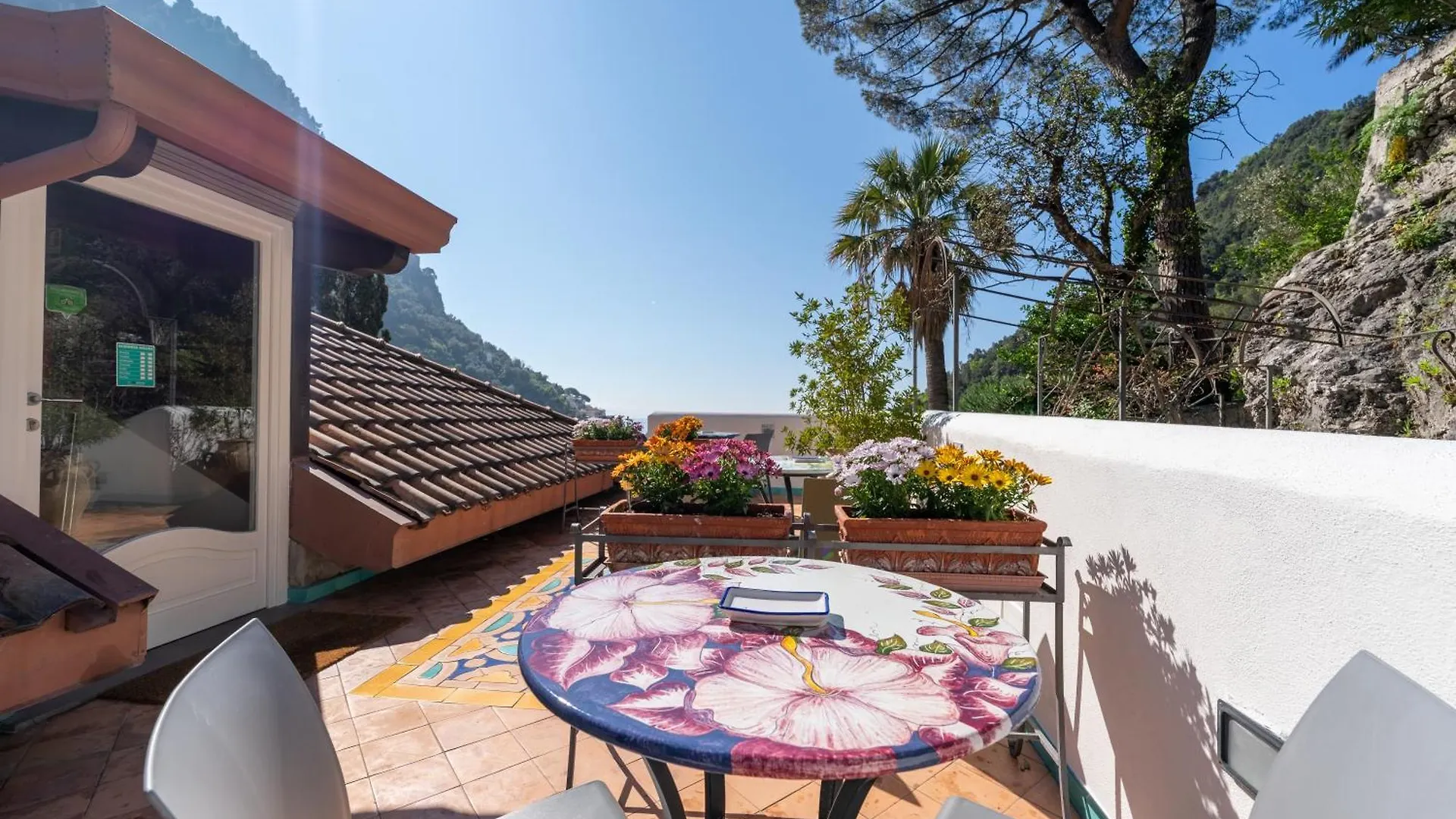 Konukevi Relais Villa Annalara Amalfi İtalya